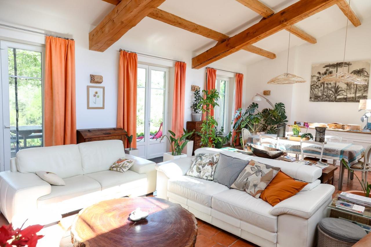 Domaine De Montbarri Bed & Breakfast La Tour-sur-Orb Eksteriør bilde