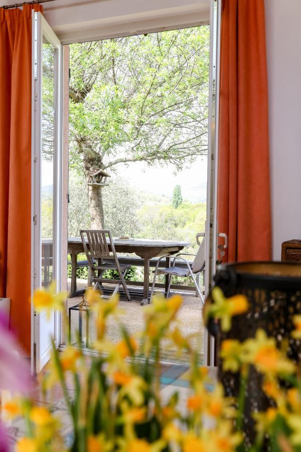 Domaine De Montbarri Bed & Breakfast La Tour-sur-Orb Eksteriør bilde